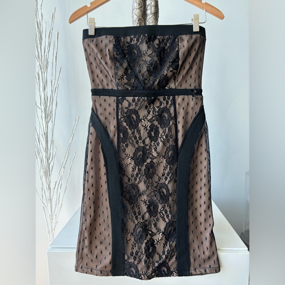 NWOT💥Elegant strapless Black and Tan Lace Dress, small